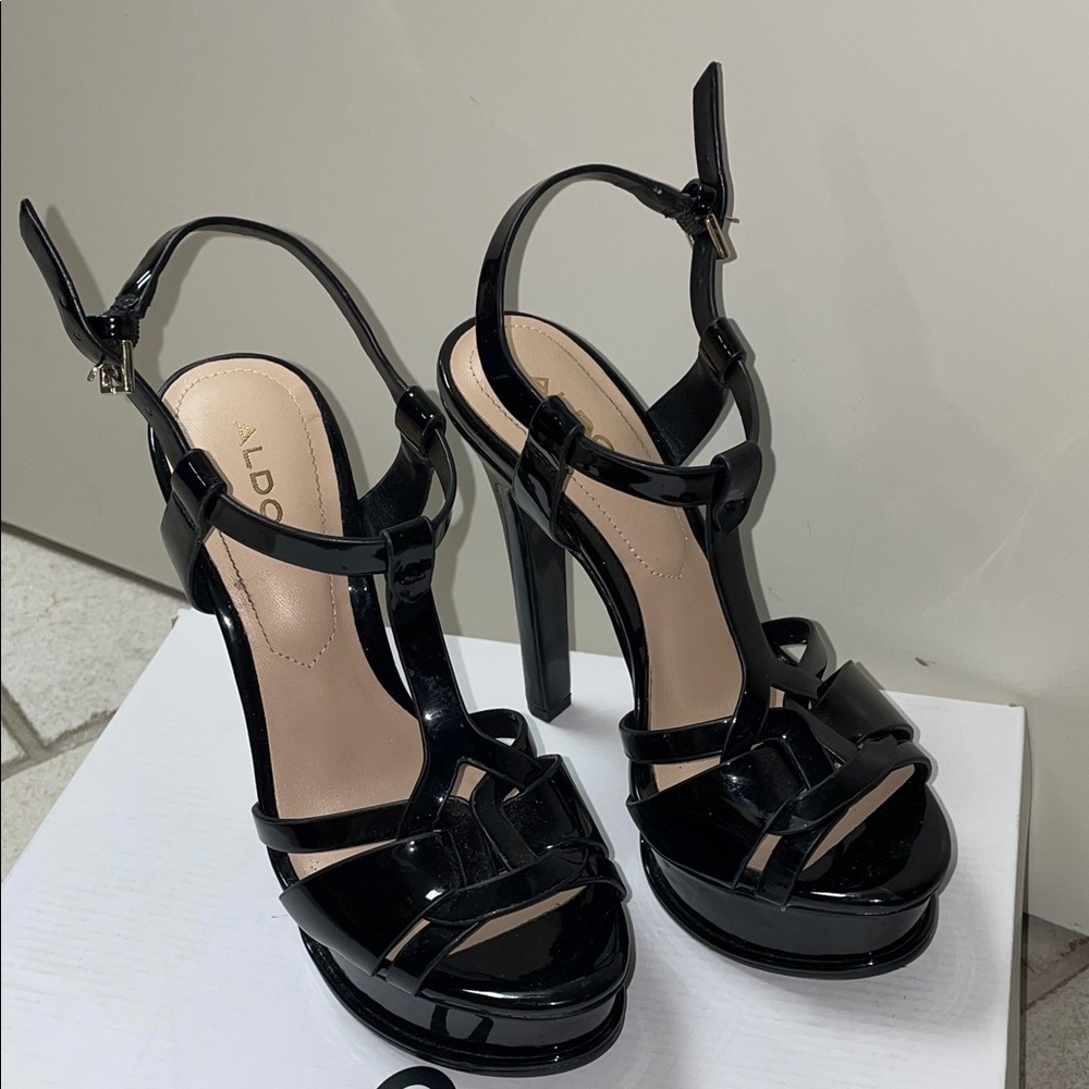 Aldo Black Patent Platform Heels -Women’s Size 5